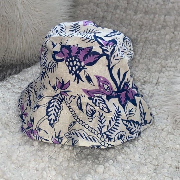 NWT Hat attack floral bucket hat - Picture 1 of 4